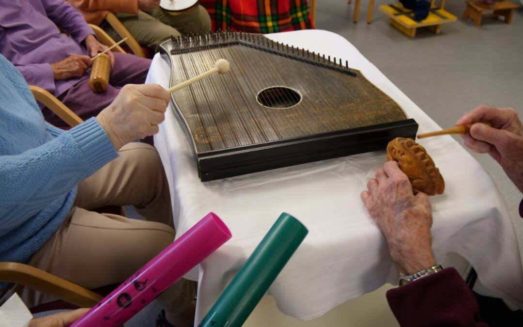 SZH Podcast Episode 11: Musik als pädagogisch-therapeutisches Medium bis ins hohe Alter